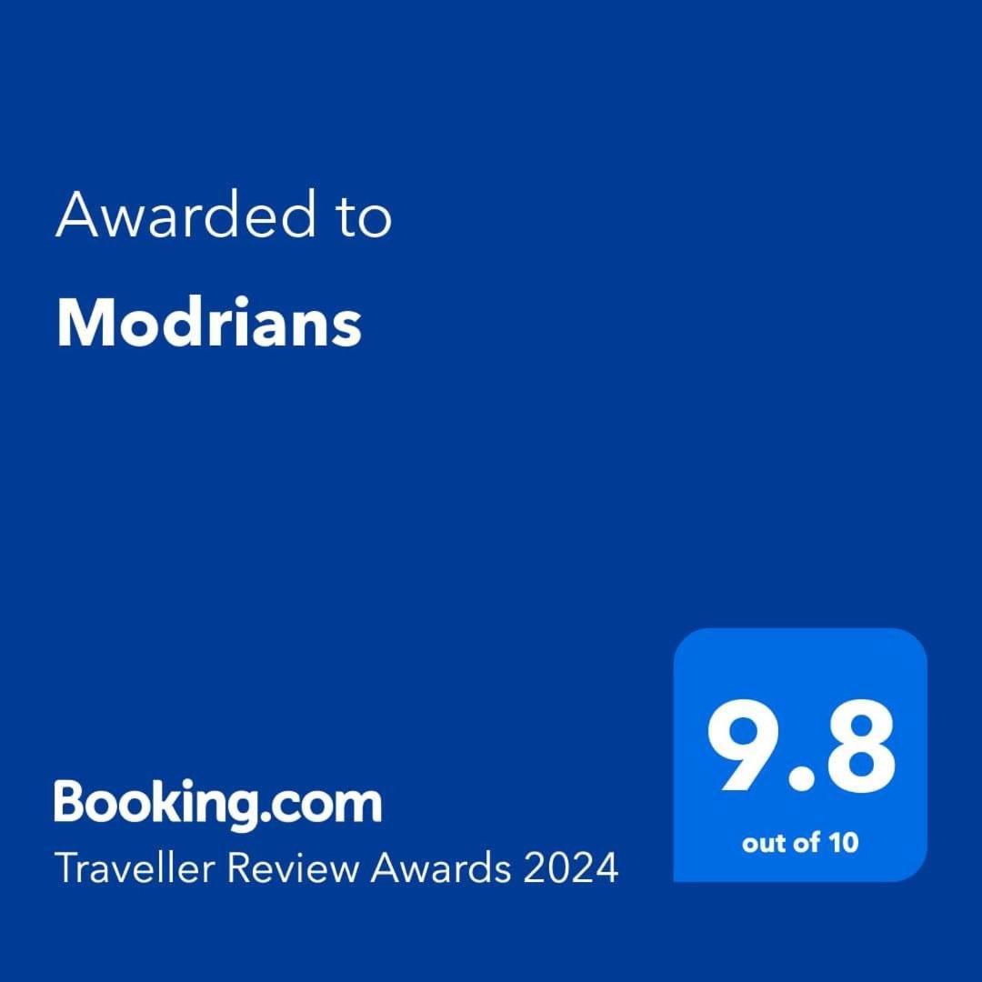 Bed and Breakfast Modrians Ранэвей-Бей Экстерьер фото